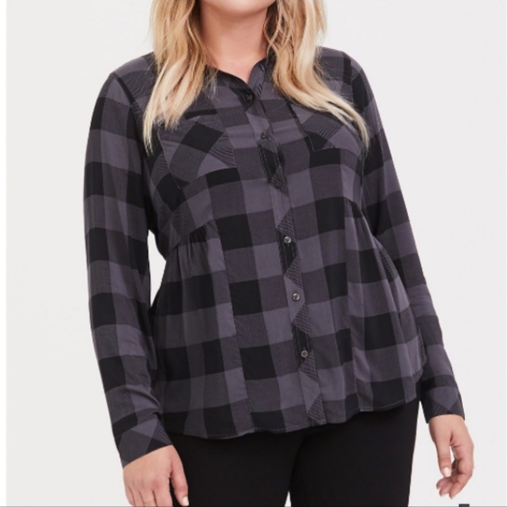 Torrid GREY PLAID CHALLIS BUTTON FRONT SHIRT